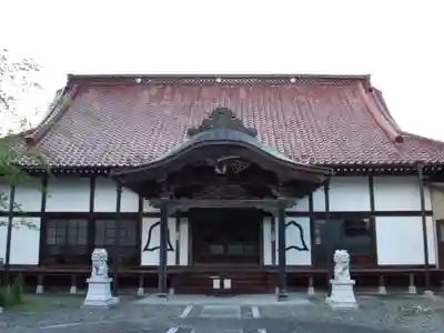松岩寺の本殿・本堂