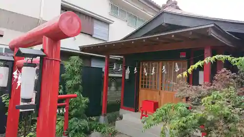 鴻神社の末社