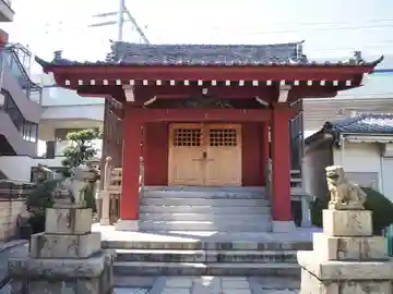 仲六郷熊野神社の本殿・本堂