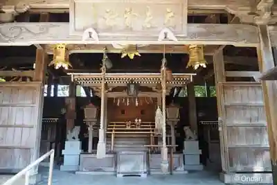 立志神社の本殿