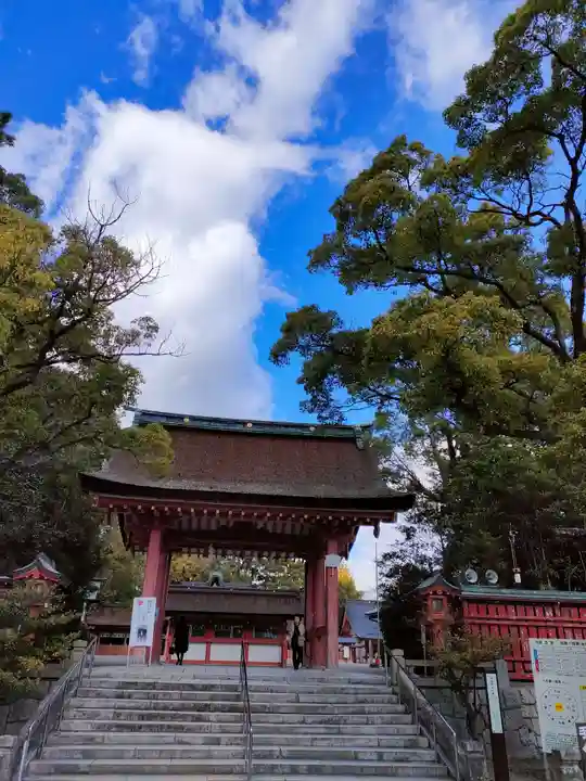 津島神社の山門・神門