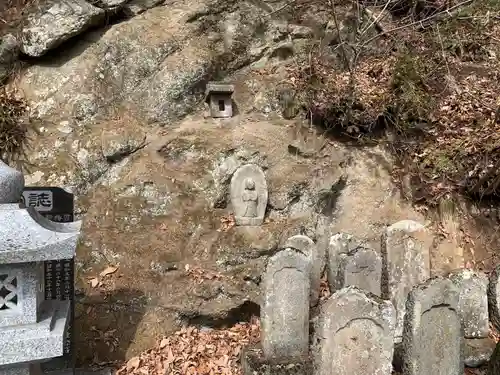 戸澤神社の仏像