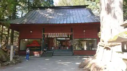 北口本宮冨士浅間神社の山門・神門