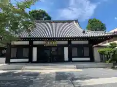 観音寺の本殿