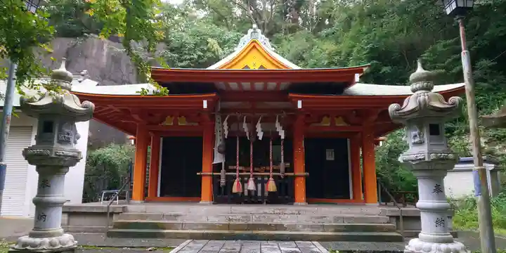雷神社の本殿・本堂