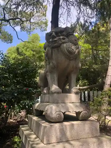 和歌山縣護國神社の狛犬