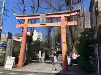 赤城神社の{uncategorized: "未分類", other: "その他", undefined: "問題あり", building: "その他建物", grave: "お墓", sacred_gate: "鳥居", guardian: "狛犬", statue: "像", buddha: "仏像", history: "歴史", nature: "自然", garden: "庭園", animal: "動物", pagoda: "塔", temizu: "手水舎", mountain_gate: "山門・神門", sanctuary: "本殿・本堂", subordinate: "末社・摂社", art: "芸術", scenery: "景色", jizo: "地蔵", ema: "絵馬", goshuin: "御朱印", omikuji: "おみくじ", items: "授与品その他", amulet: "お守り", goshuincho: "御朱印帳", eats: "食事", festival: "お祭り", votive_dance: "神楽", shichigosan: "七五三参", wedding: "結婚式", experience: "体験その他", initially: "初詣", around: "周辺", anti_infection: "感染症対策"}