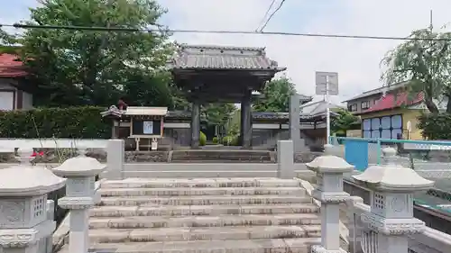 平等寺の山門・神門