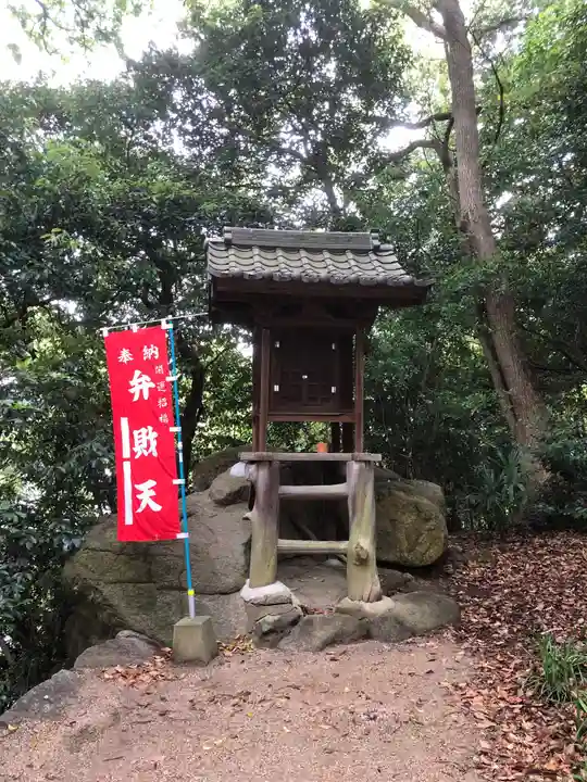 蓮華寺の末社・摂社