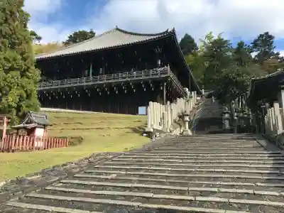 東大寺 二月堂の{uncategorized: "未分類", other: "その他", undefined: "問題あり", building: "その他建物", grave: "お墓", sacred_gate: "鳥居", guardian: "狛犬", statue: "像", buddha: "仏像", history: "歴史", nature: "自然", garden: "庭園", animal: "動物", pagoda: "塔", temizu: "手水舎", mountain_gate: "山門・神門", sanctuary: "本殿・本堂", subordinate: "末社・摂社", art: "芸術", scenery: "景色", jizo: "地蔵", ema: "絵馬", goshuin: "御朱印", omikuji: "おみくじ", items: "授与品その他", amulet: "お守り", goshuincho: "御朱印帳", eats: "食事", festival: "お祭り", votive_dance: "神楽", shichigosan: "七五三参", wedding: "結婚式", experience: "体験その他", initially: "初詣", around: "周辺", anti_infection: "感染症対策"}