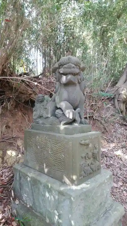 白旗神社の狛犬