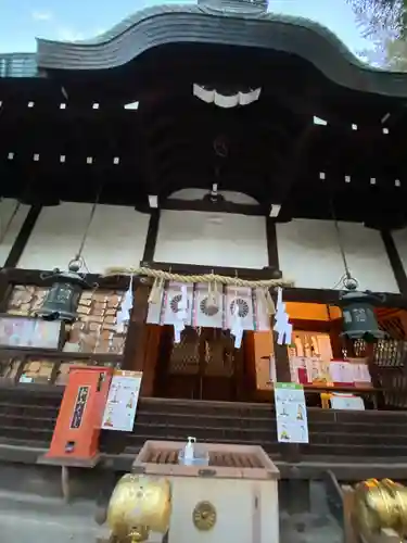 白峯神宮の本殿・本堂