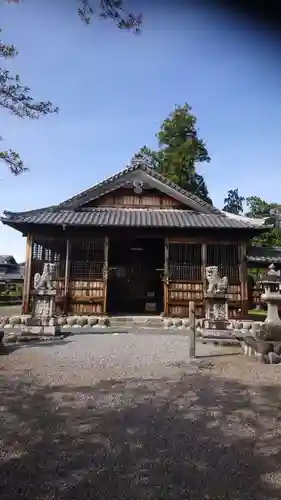 太部神社の本殿