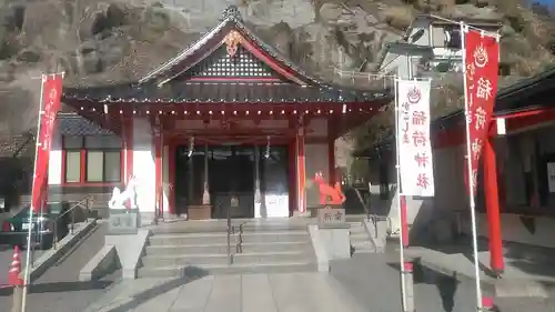 稲荷神社の本殿・本堂