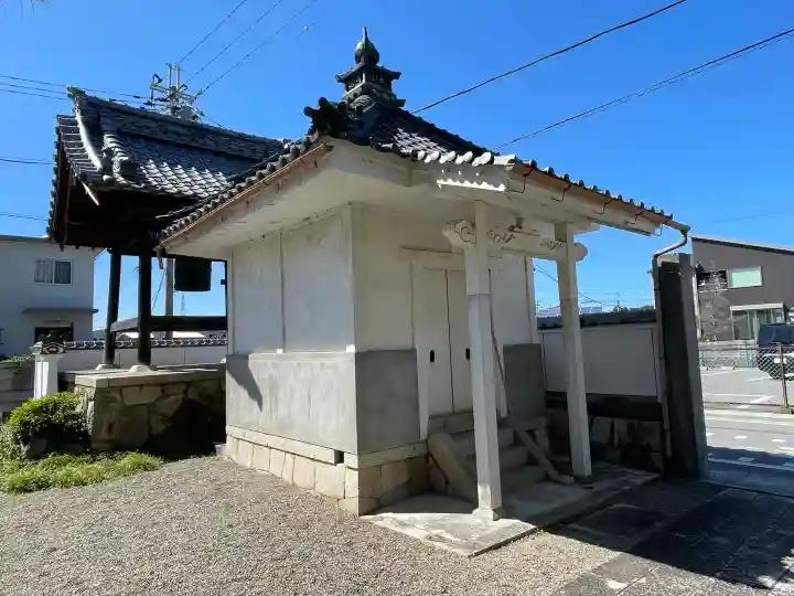法城寺(滋賀県)