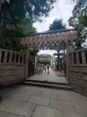 難波八阪神社の建物その他