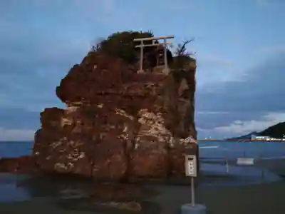 稲佐の浜 弁天島(島根県)