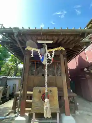 生麦水神宮の{uncategorized: "未分類", other: "その他", undefined: "問題あり", building: "その他建物", grave: "お墓", sacred_gate: "鳥居", guardian: "狛犬", statue: "像", buddha: "仏像", history: "歴史", nature: "自然", garden: "庭園", animal: "動物", pagoda: "塔", temizu: "手水舎", mountain_gate: "山門・神門", sanctuary: "本殿・本堂", subordinate: "末社・摂社", art: "芸術", scenery: "景色", jizo: "地蔵", ema: "絵馬", goshuin: "御朱印", omikuji: "おみくじ", items: "授与品その他", amulet: "お守り", goshuincho: "御朱印帳", eats: "食事", festival: "お祭り", votive_dance: "神楽", shichigosan: "七五三参", wedding: "結婚式", experience: "体験その他", initially: "初詣", around: "周辺", anti_infection: "感染症対策"}