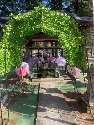 光丸山 法輪寺の{uncategorized: "未分類", other: "その他", undefined: "問題あり", building: "その他建物", grave: "お墓", sacred_gate: "鳥居", guardian: "狛犬", statue: "像", buddha: "仏像", history: "歴史", nature: "自然", garden: "庭園", animal: "動物", pagoda: "塔", temizu: "手水舎", mountain_gate: "山門・神門", sanctuary: "本殿・本堂", subordinate: "末社・摂社", art: "芸術", scenery: "景色", jizo: "地蔵", ema: "絵馬", goshuin: "御朱印", omikuji: "おみくじ", items: "授与品その他", amulet: "お守り", goshuincho: "御朱印帳", eats: "食事", festival: "お祭り", votive_dance: "神楽", shichigosan: "七五三参", wedding: "結婚式", experience: "体験その他", initially: "初詣", around: "周辺", anti_infection: "感染症対策"}