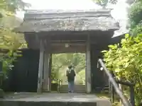 東慶寺の山門・神門