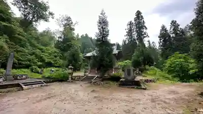 珠宮山 宝積坊　置賜第三十番札所のその他建物