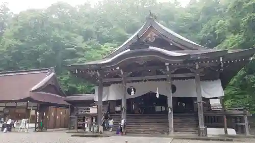 戸隠神社中社の本殿