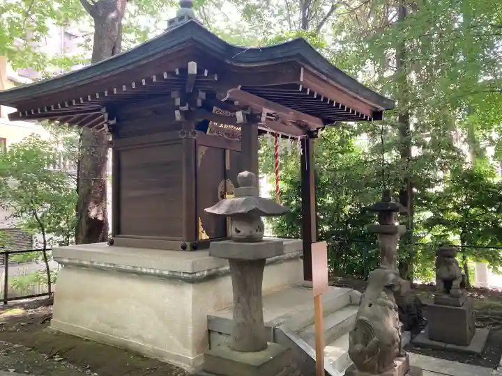 金王八幡宮の{uncategorized: "未分類", other: "その他", undefined: "問題あり", building: "その他建物", grave: "お墓", sacred_gate: "鳥居", guardian: "狛犬", statue: "像", buddha: "仏像", history: "歴史", nature: "自然", garden: "庭園", animal: "動物", pagoda: "塔", temizu: "手水舎", mountain_gate: "山門・神門", sanctuary: "本殿・本堂", subordinate: "末社・摂社", art: "芸術", scenery: "景色", jizo: "地蔵", ema: "絵馬", goshuin: "御朱印", omikuji: "おみくじ", items: "授与品その他", amulet: "お守り", goshuincho: "御朱印帳", eats: "食事", festival: "お祭り", votive_dance: "神楽", shichigosan: "七五三参", wedding: "結婚式", experience: "体験その他", initially: "初詣", around: "周辺", anti_infection: "感染症対策"}