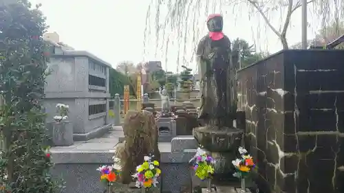 薬王寺の地蔵