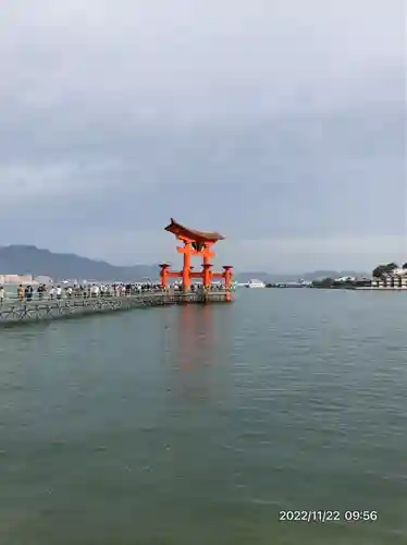 厳島神社(広島県)