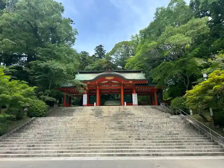 香取神宮の{uncategorized: "未分類", other: "その他", undefined: "問題あり", building: "その他建物", grave: "お墓", sacred_gate: "鳥居", guardian: "狛犬", statue: "像", buddha: "仏像", history: "歴史", nature: "自然", garden: "庭園", animal: "動物", pagoda: "塔", temizu: "手水舎", mountain_gate: "山門・神門", sanctuary: "本殿・本堂", subordinate: "末社・摂社", art: "芸術", scenery: "景色", jizo: "地蔵", ema: "絵馬", goshuin: "御朱印", omikuji: "おみくじ", items: "授与品その他", amulet: "お守り", goshuincho: "御朱印帳", eats: "食事", festival: "お祭り", votive_dance: "神楽", shichigosan: "七五三参", wedding: "結婚式", experience: "体験その他", initially: "初詣", around: "周辺", anti_infection: "感染症対策"}