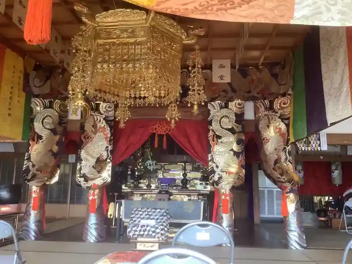 龍洞院の本殿・本堂