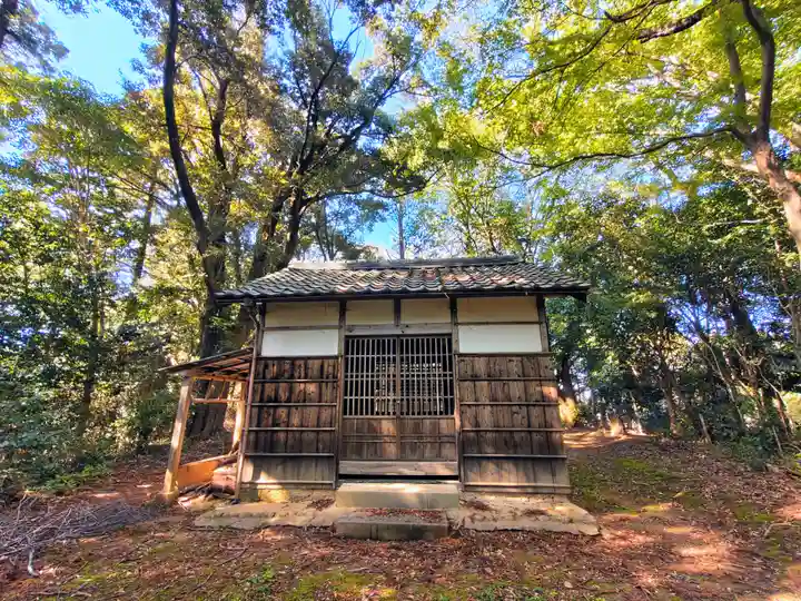 八柱神社の本殿・本堂