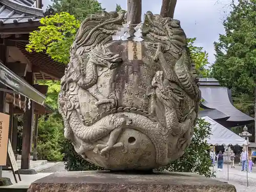 冨士御室浅間神社の狛犬