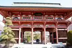 甲斐善光寺の山門