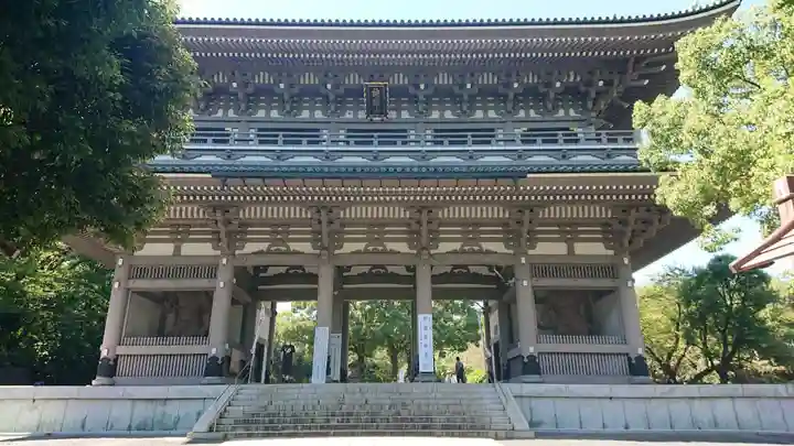 総持寺の山門・神門
