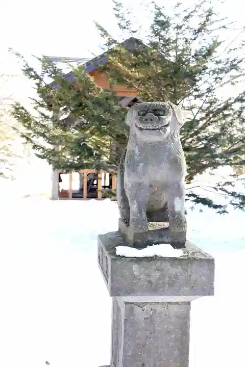 音更神社の狛犬