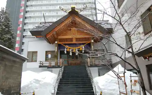 札幌祖霊神社の本殿・本堂