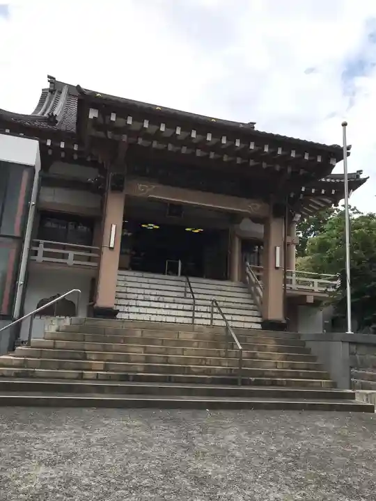 甚行寺の本殿・本堂
