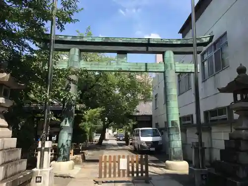 名古屋東照宮の鳥居