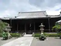 道成寺の本殿・本堂