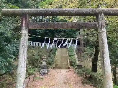 塩船神明社の{uncategorized: "未分類", other: "その他", undefined: "問題あり", building: "その他建物", grave: "お墓", sacred_gate: "鳥居", guardian: "狛犬", statue: "像", buddha: "仏像", history: "歴史", nature: "自然", garden: "庭園", animal: "動物", pagoda: "塔", temizu: "手水舎", mountain_gate: "山門・神門", sanctuary: "本殿・本堂", subordinate: "末社・摂社", art: "芸術", scenery: "景色", jizo: "地蔵", ema: "絵馬", goshuin: "御朱印", omikuji: "おみくじ", items: "授与品その他", amulet: "お守り", goshuincho: "御朱印帳", eats: "食事", festival: "お祭り", votive_dance: "神楽", shichigosan: "七五三参", wedding: "結婚式", experience: "体験その他", initially: "初詣", around: "周辺", anti_infection: "感染症対策"}