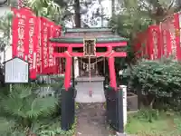 草分稲荷神社の鳥居