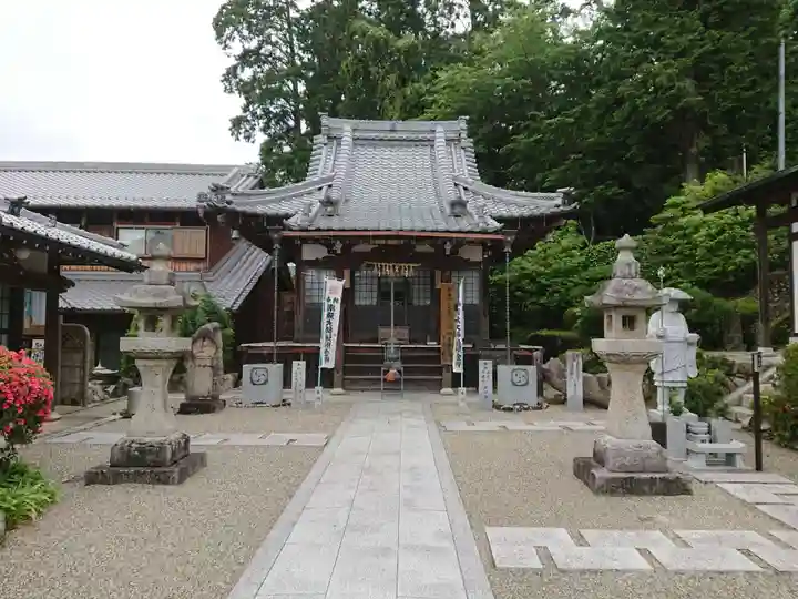 神王寺の本殿・本堂