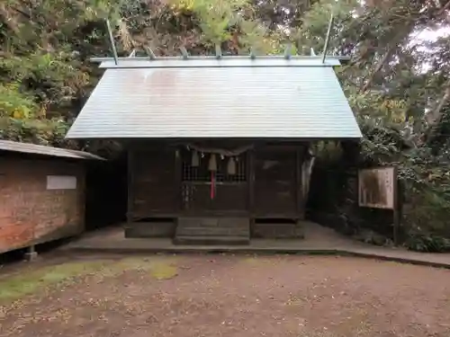 船越鉈切神社の本殿・本堂