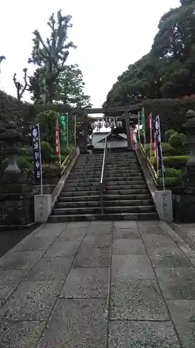 中野沼袋氷川神社の庭園