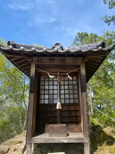 龍之口八幡宮の{uncategorized: "未分類", other: "その他", undefined: "問題あり", building: "その他建物", grave: "お墓", sacred_gate: "鳥居", guardian: "狛犬", statue: "像", buddha: "仏像", history: "歴史", nature: "自然", garden: "庭園", animal: "動物", pagoda: "塔", temizu: "手水舎", mountain_gate: "山門・神門", sanctuary: "本殿・本堂", subordinate: "末社・摂社", art: "芸術", scenery: "景色", jizo: "地蔵", ema: "絵馬", goshuin: "御朱印", omikuji: "おみくじ", items: "授与品その他", amulet: "お守り", goshuincho: "御朱印帳", eats: "食事", festival: "お祭り", votive_dance: "神楽", shichigosan: "七五三参", wedding: "結婚式", experience: "体験その他", initially: "初詣", around: "周辺", anti_infection: "感染症対策"}