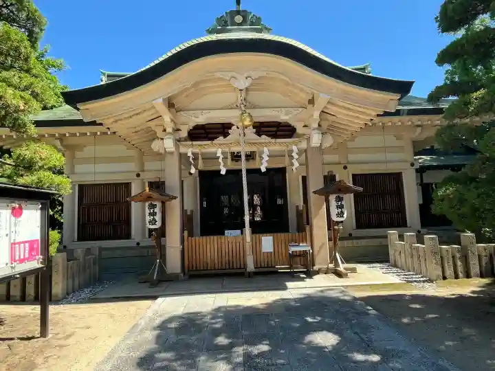 大江神社の{uncategorized: "未分類", other: "その他", undefined: "問題あり", building: "その他建物", grave: "お墓", sacred_gate: "鳥居", guardian: "狛犬", statue: "像", buddha: "仏像", history: "歴史", nature: "自然", garden: "庭園", animal: "動物", pagoda: "塔", temizu: "手水舎", mountain_gate: "山門・神門", sanctuary: "本殿・本堂", subordinate: "末社・摂社", art: "芸術", scenery: "景色", jizo: "地蔵", ema: "絵馬", goshuin: "御朱印", omikuji: "おみくじ", items: "授与品その他", amulet: "お守り", goshuincho: "御朱印帳", eats: "食事", festival: "お祭り", votive_dance: "神楽", shichigosan: "七五三参", wedding: "結婚式", experience: "体験その他", initially: "初詣", around: "周辺", anti_infection: "感染症対策"}