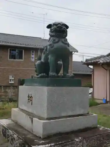 鬼鎮神社の狛犬