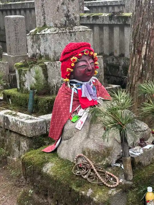 高野山金剛峯寺奥の院(和歌山県)