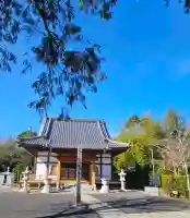 本盛寺の{uncategorized: "未分類", other: "その他", undefined: "問題あり", building: "その他建物", grave: "お墓", sacred_gate: "鳥居", guardian: "狛犬", statue: "像", buddha: "仏像", history: "歴史", nature: "自然", garden: "庭園", animal: "動物", pagoda: "塔", temizu: "手水舎", mountain_gate: "山門・神門", sanctuary: "本殿・本堂", subordinate: "末社・摂社", art: "芸術", scenery: "景色", jizo: "地蔵", ema: "絵馬", goshuin: "御朱印", omikuji: "おみくじ", items: "授与品その他", amulet: "お守り", goshuincho: "御朱印帳", eats: "食事", festival: "お祭り", votive_dance: "神楽", shichigosan: "七五三参", wedding: "結婚式", experience: "体験その他", initially: "初詣", around: "周辺", anti_infection: "感染症対策"}